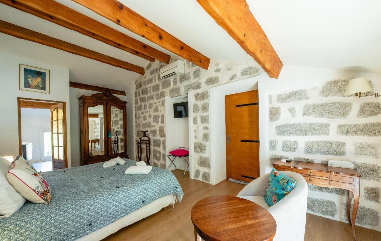 Auberge U N'Antru Versu San-Gavino-di-Carbini Zewnętrze zdjęcie