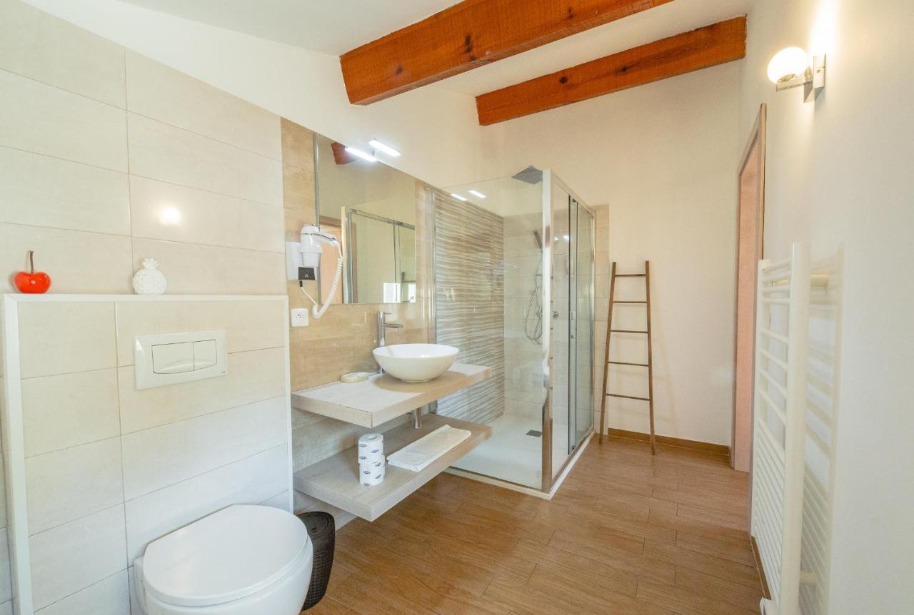 Auberge U N'Antru Versu San-Gavino-di-Carbini Zewnętrze zdjęcie