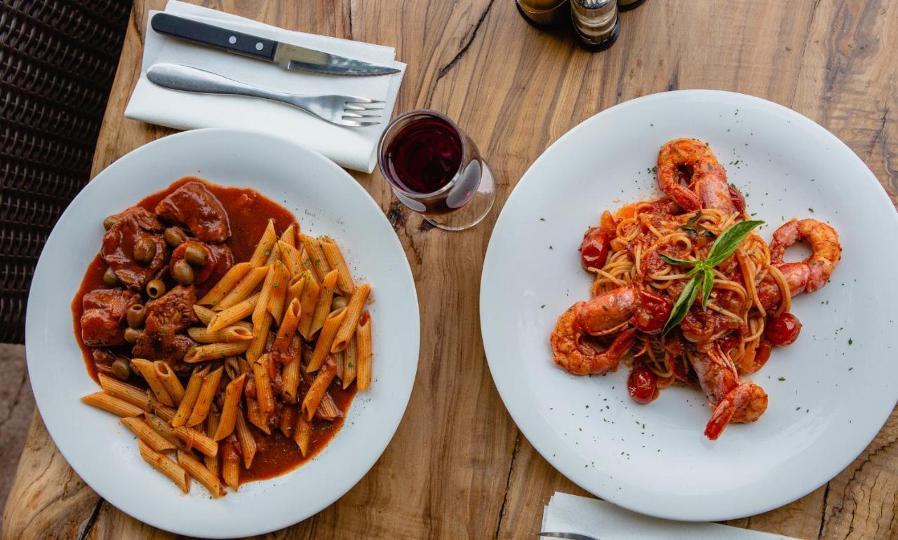 Auberge U N'Antru Versu San-Gavino-di-Carbini Zewnętrze zdjęcie