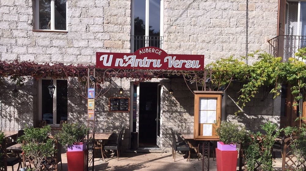 Auberge U N'Antru Versu San-Gavino-di-Carbini Zewnętrze zdjęcie