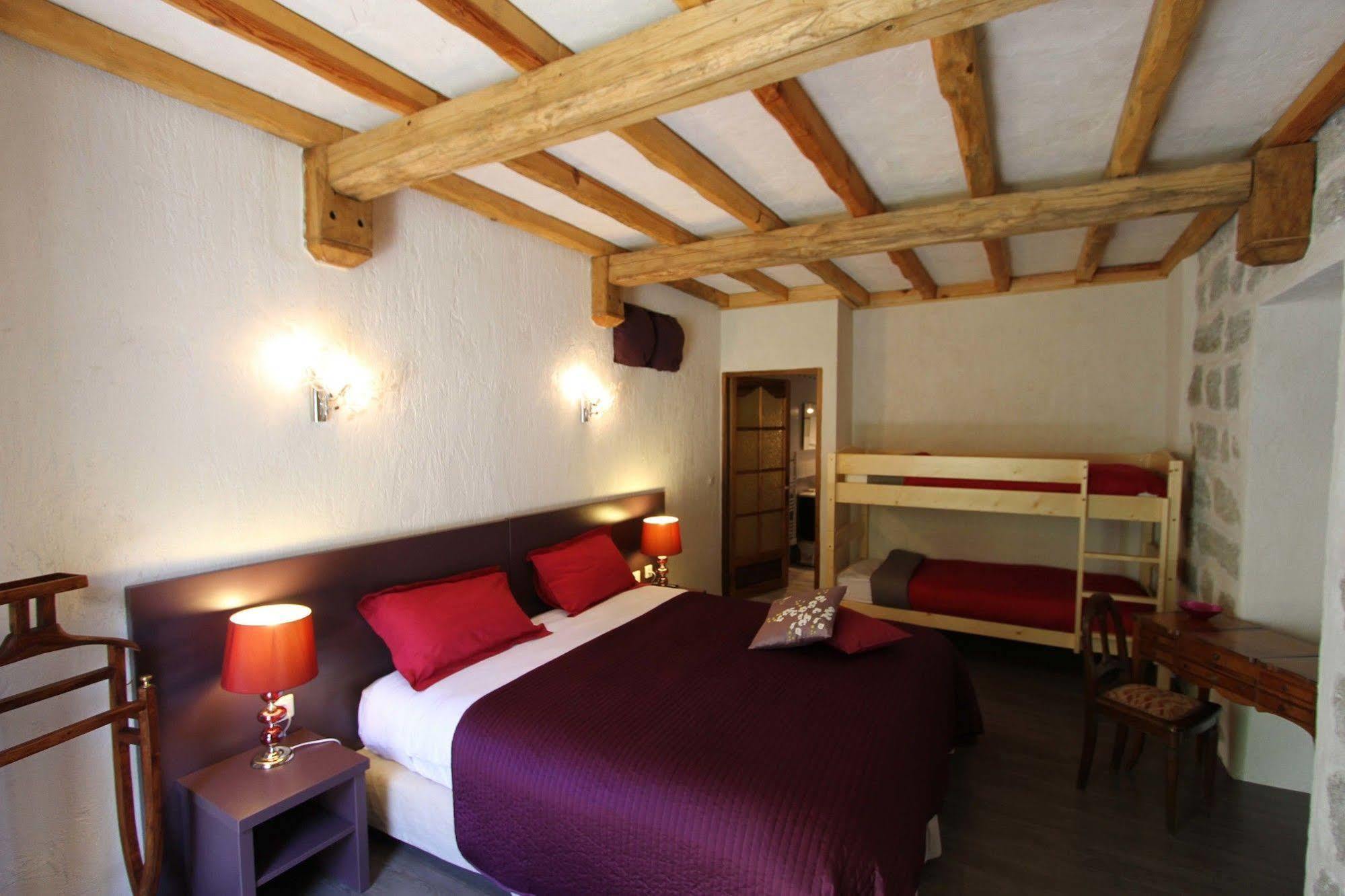 Auberge U N'Antru Versu San-Gavino-di-Carbini Zewnętrze zdjęcie