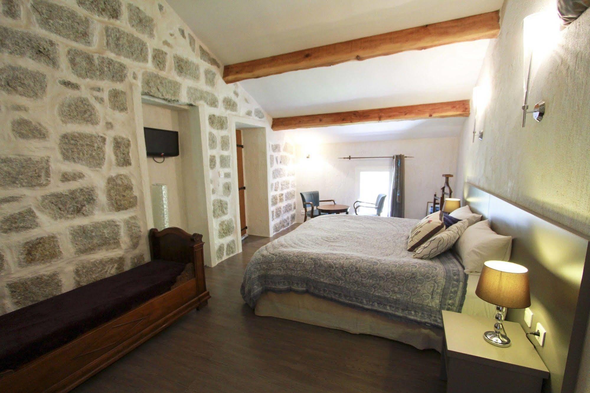 Auberge U N'Antru Versu San-Gavino-di-Carbini Zewnętrze zdjęcie